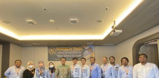 Bimbingan Teknis Perhitungan TKDN /Tingkat Komponen Dalam Negeri Bersama Peserta Dari Kementrian Keuangan Republik Indonesia Bimbingan Teknis Perhitungan TKDN /Tingkat Komponen Dalam Negeri Bersama Peserta Dari Kementrian Keuangan Republik Indonesia