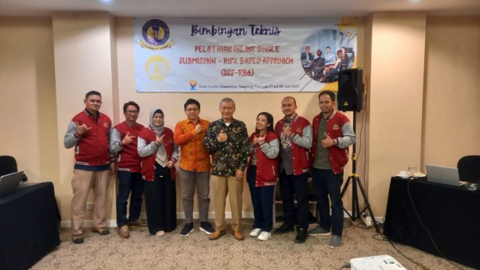BIMBINGAN TEKNIS OSS RBA BERSAMA PESERTA UNIVERSITAS INDONESIA