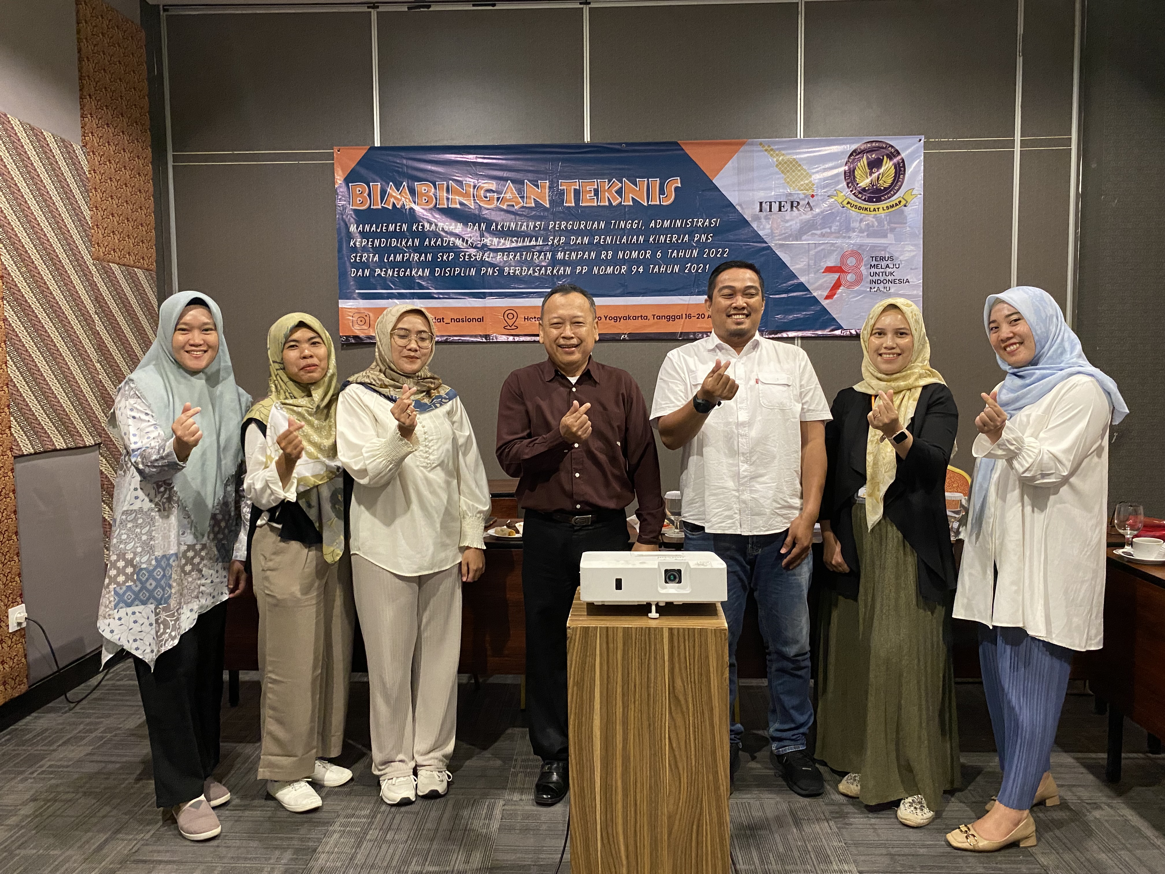 Bimtek Administrasi Kependidikan Akademik Dan Penilaian Kinerja Pegawai Bersama Peserta Insitut Teknologi Sumatra